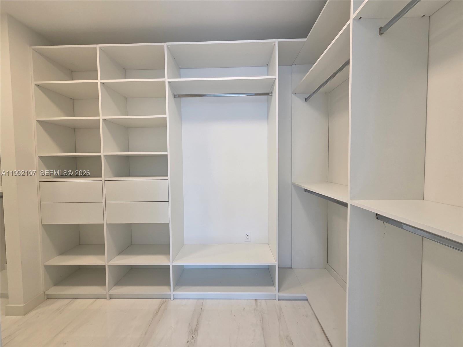 300 Biscayne Boulevard Way 2103c Property Photo 39