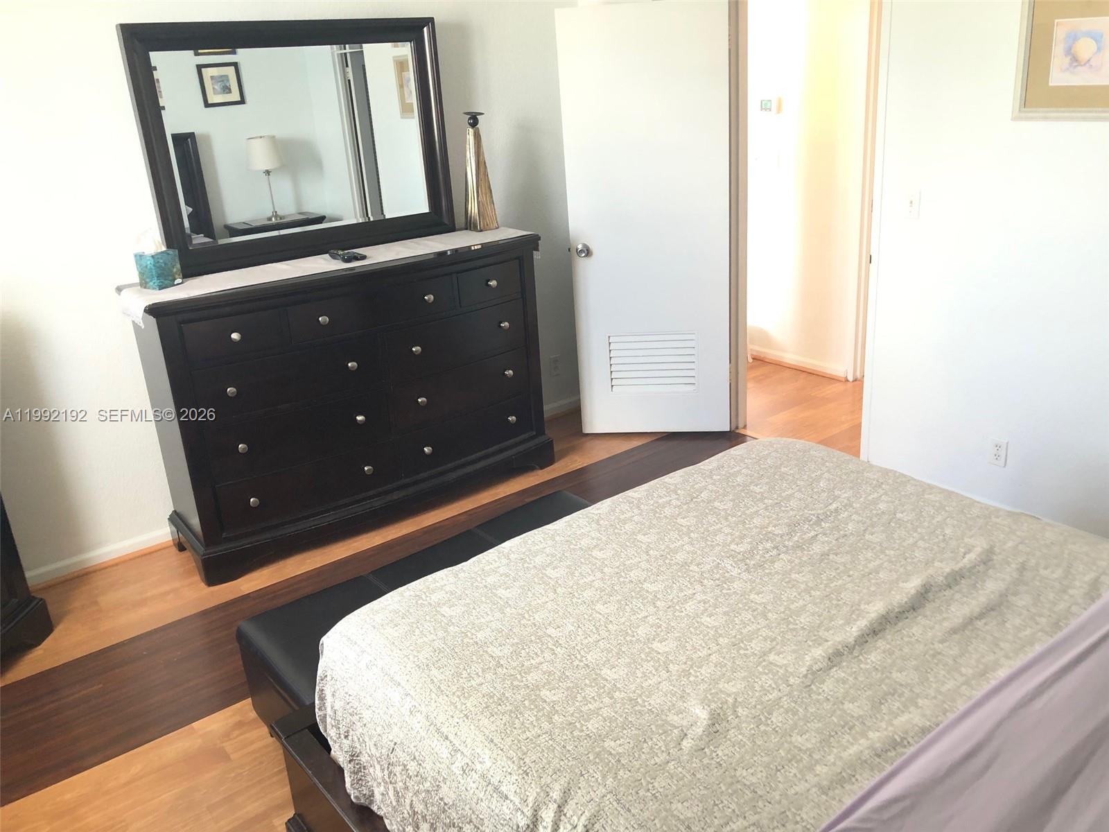 3901 S Ocean Drive 15c Property Photo 6