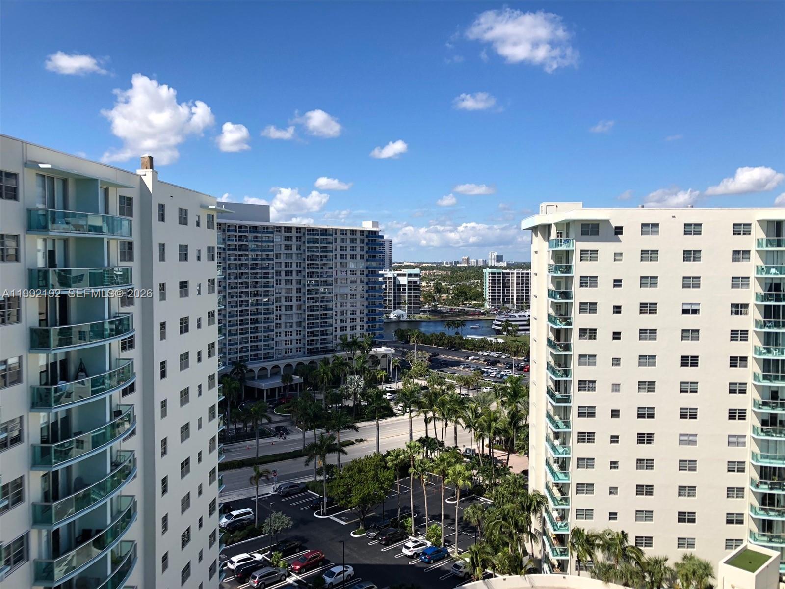 3901 S Ocean Drive 15c Property Photo 19