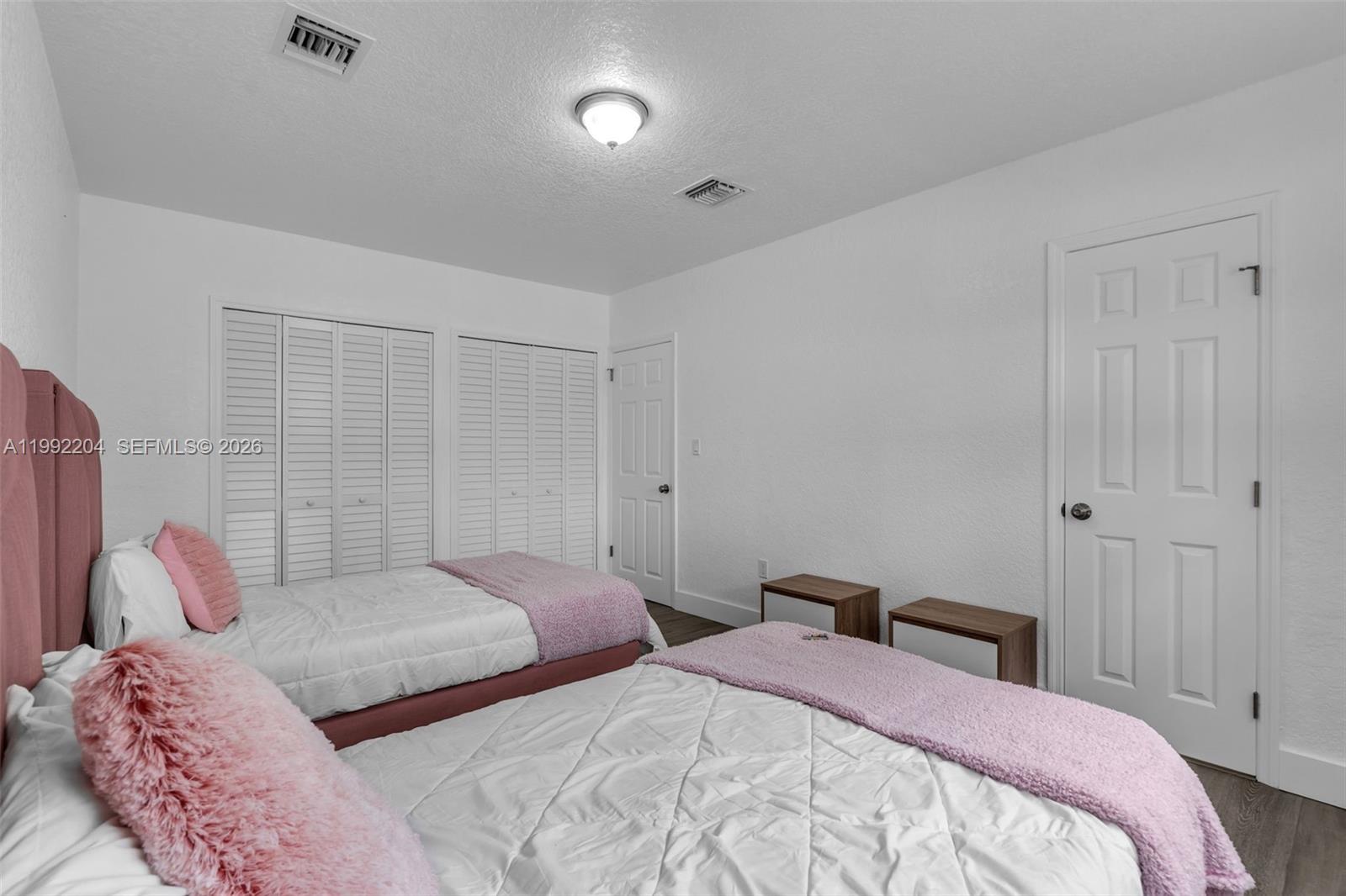 181 Ne 121st Street Property Photo 26