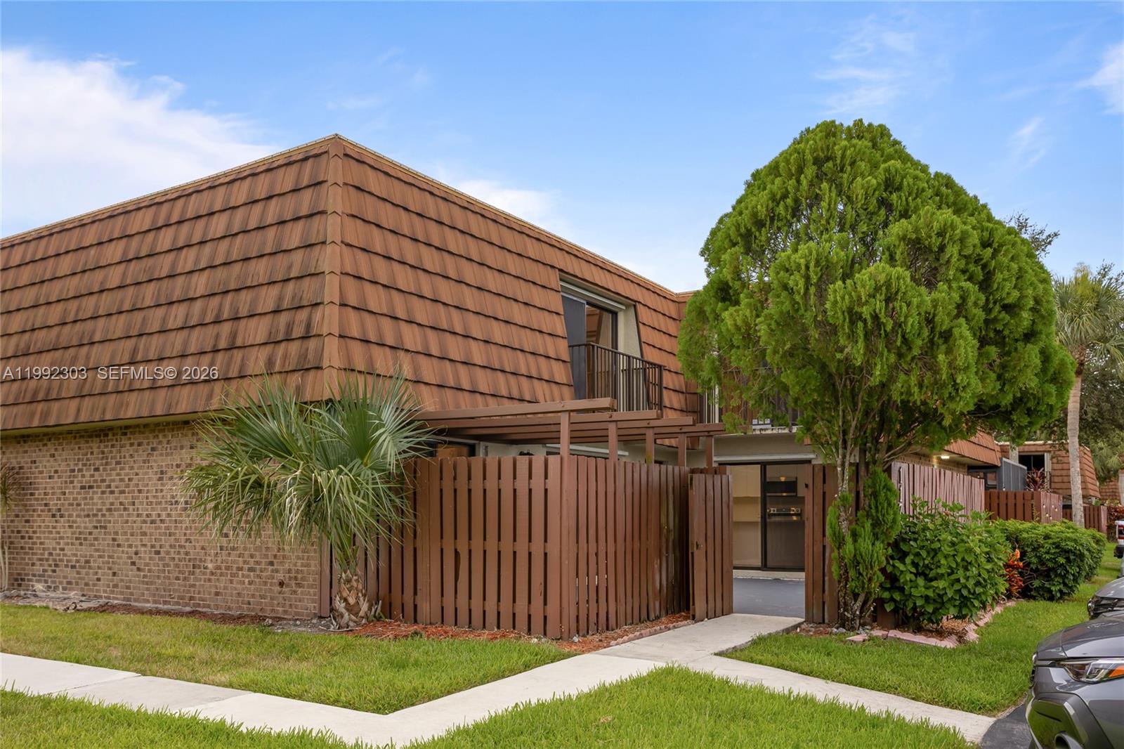 1170 SW 118th Terrace