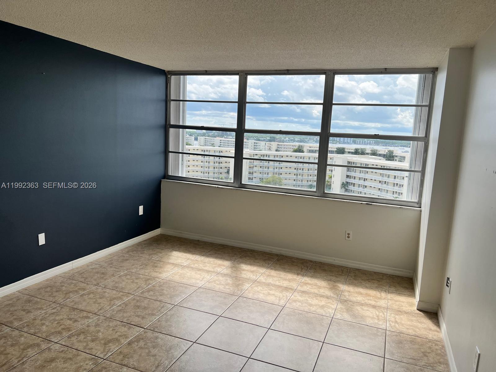 18011 Biscayne Boulevard 903 Property Photo 11
