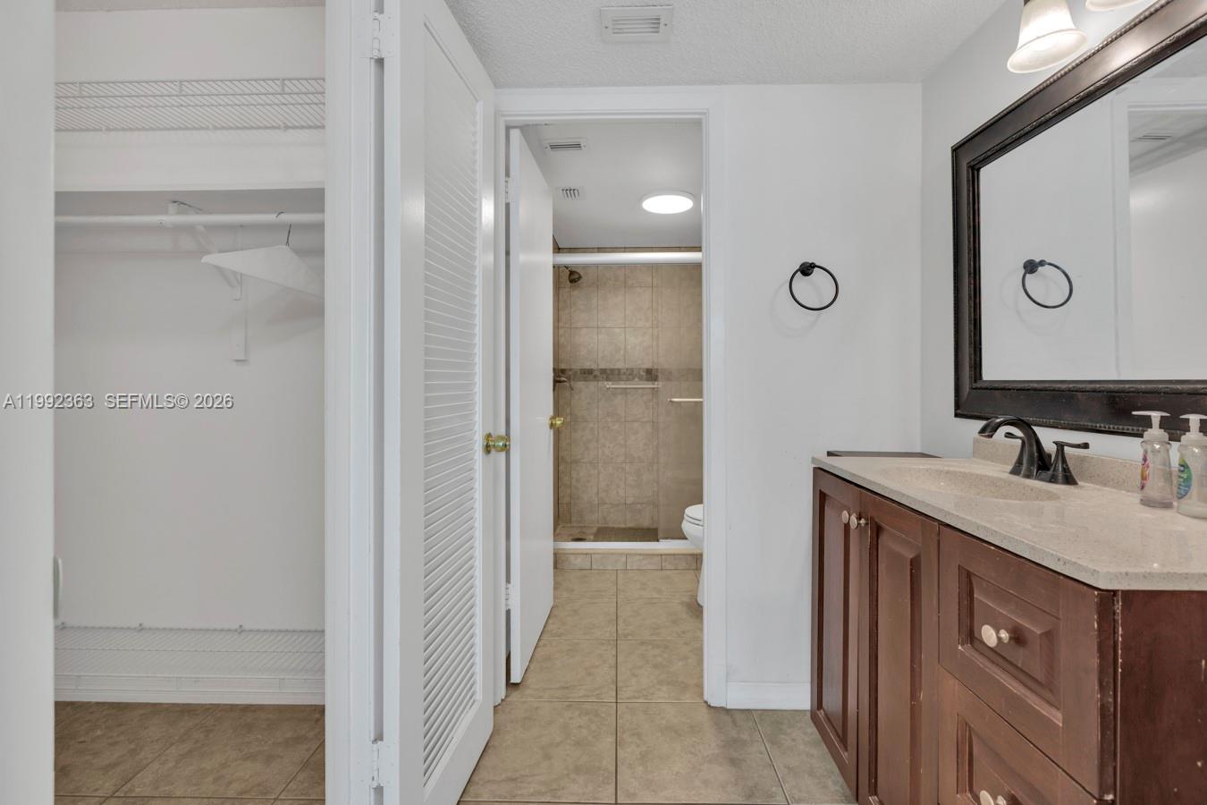 18011 Biscayne Boulevard 903 Property Photo 18