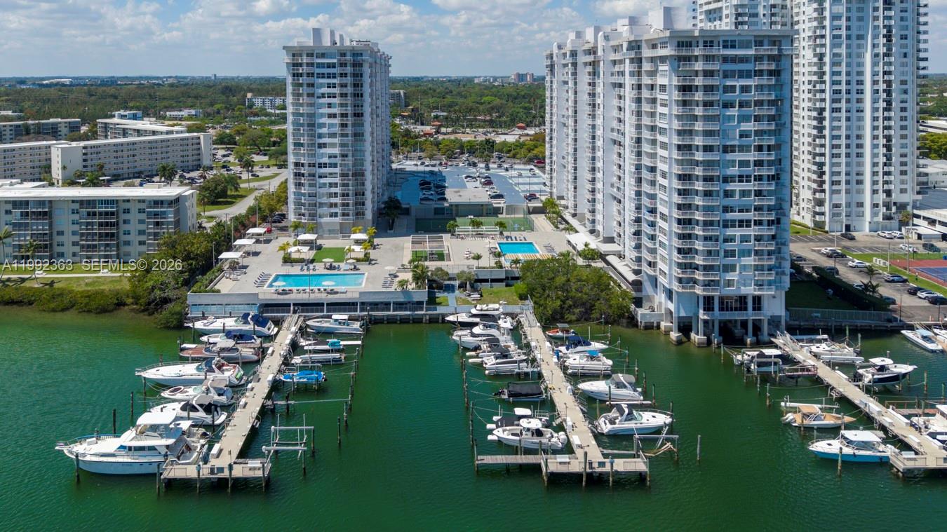 18011 Biscayne Boulevard 903 Property Photo 25