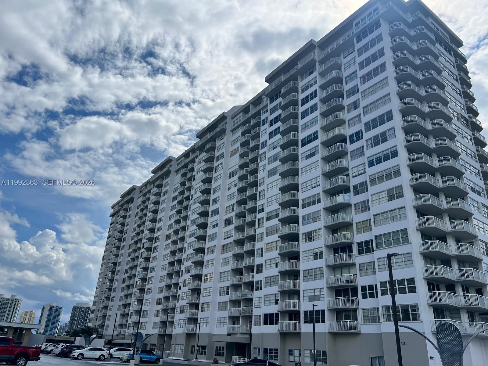18011 Biscayne Boulevard 903 Property Photo 30