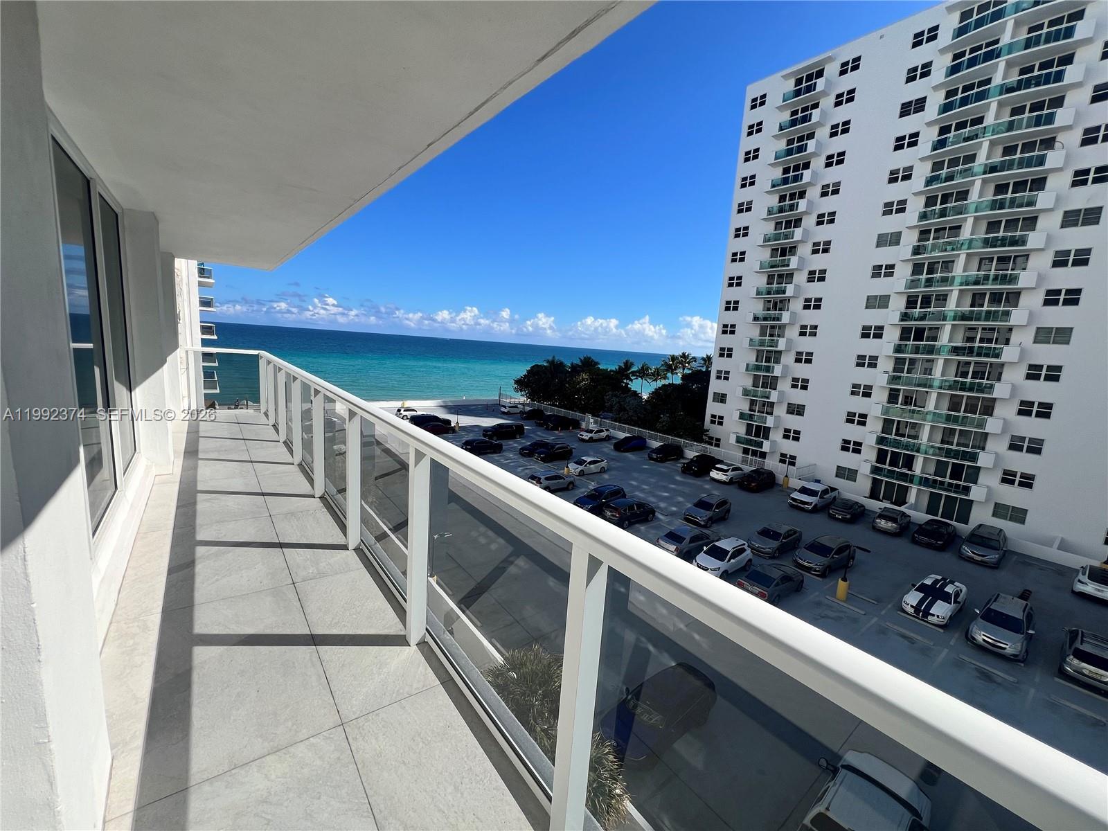2751 S Ocean Drive 508s Property Photo 2
