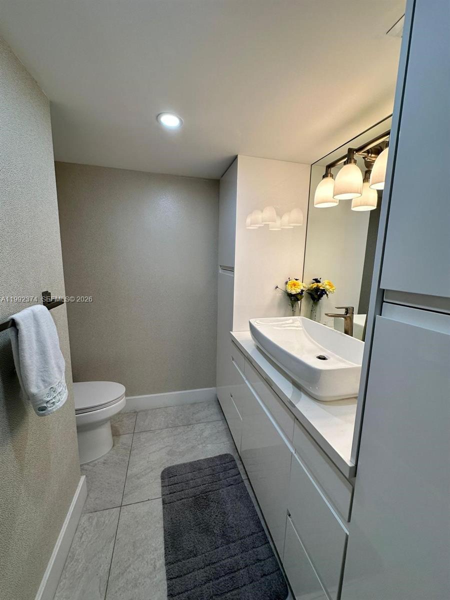 2751 S Ocean Drive 508s Property Photo 30
