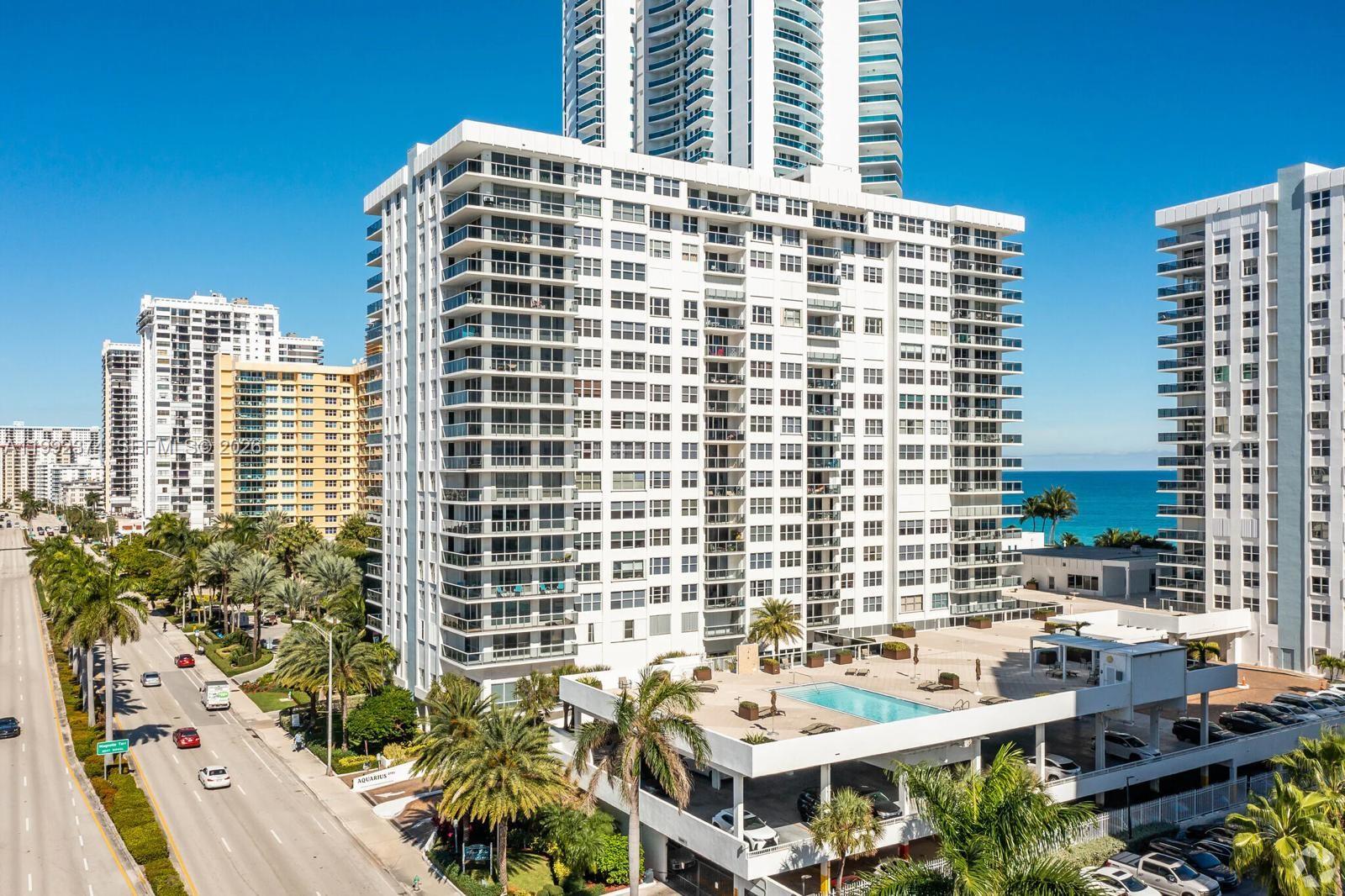 2751 S Ocean Drive 508s Property Photo 41
