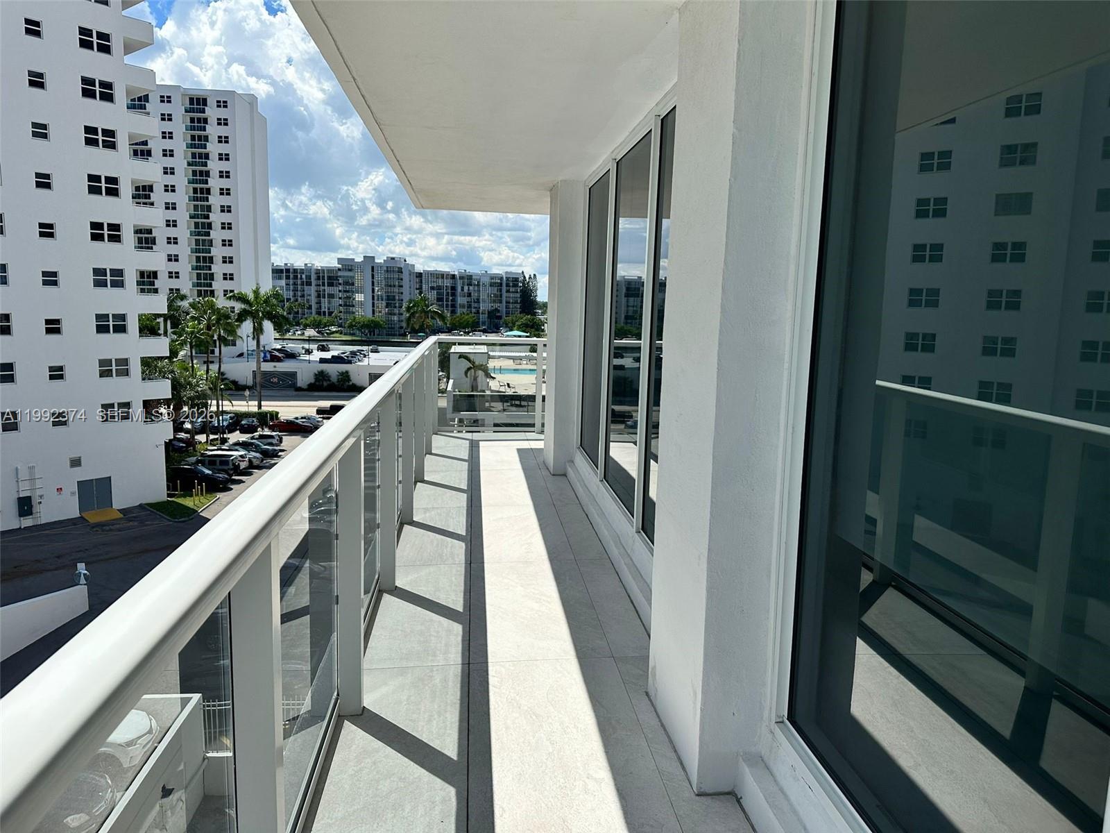 2751 S Ocean Drive 508s Property Photo 54
