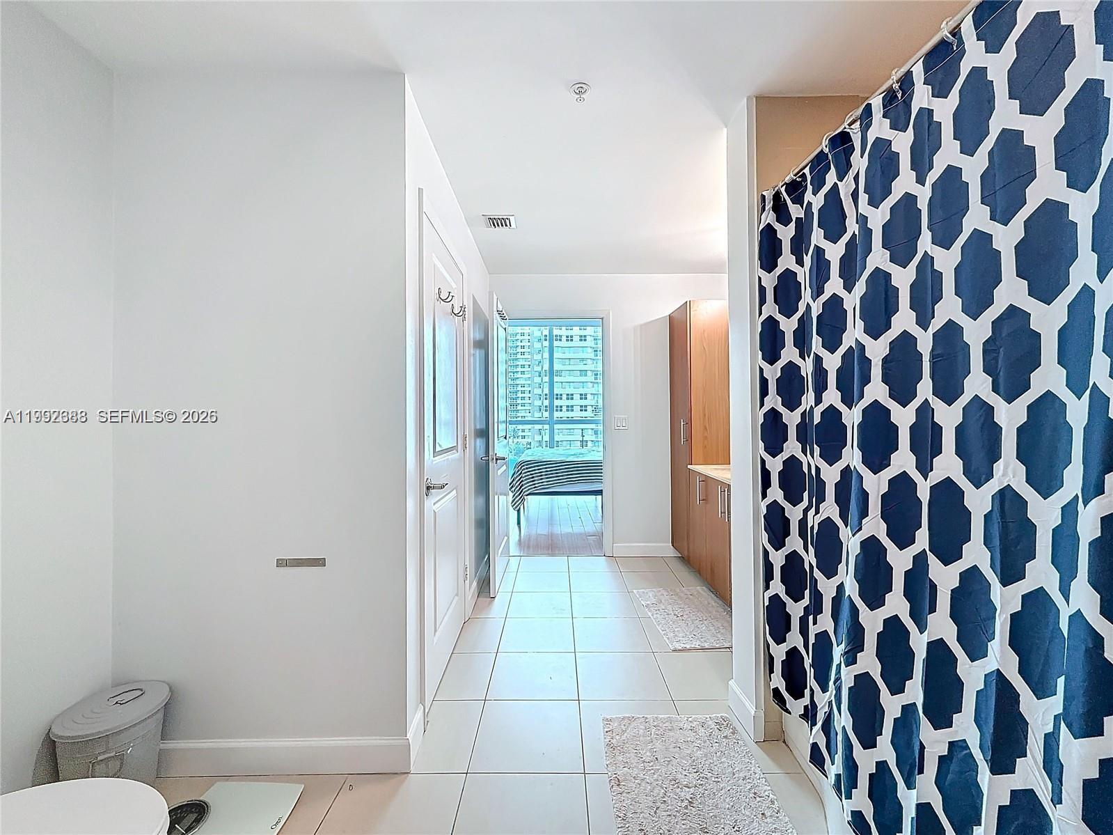 1945 S Ocean Drive 605 Property Photo 18