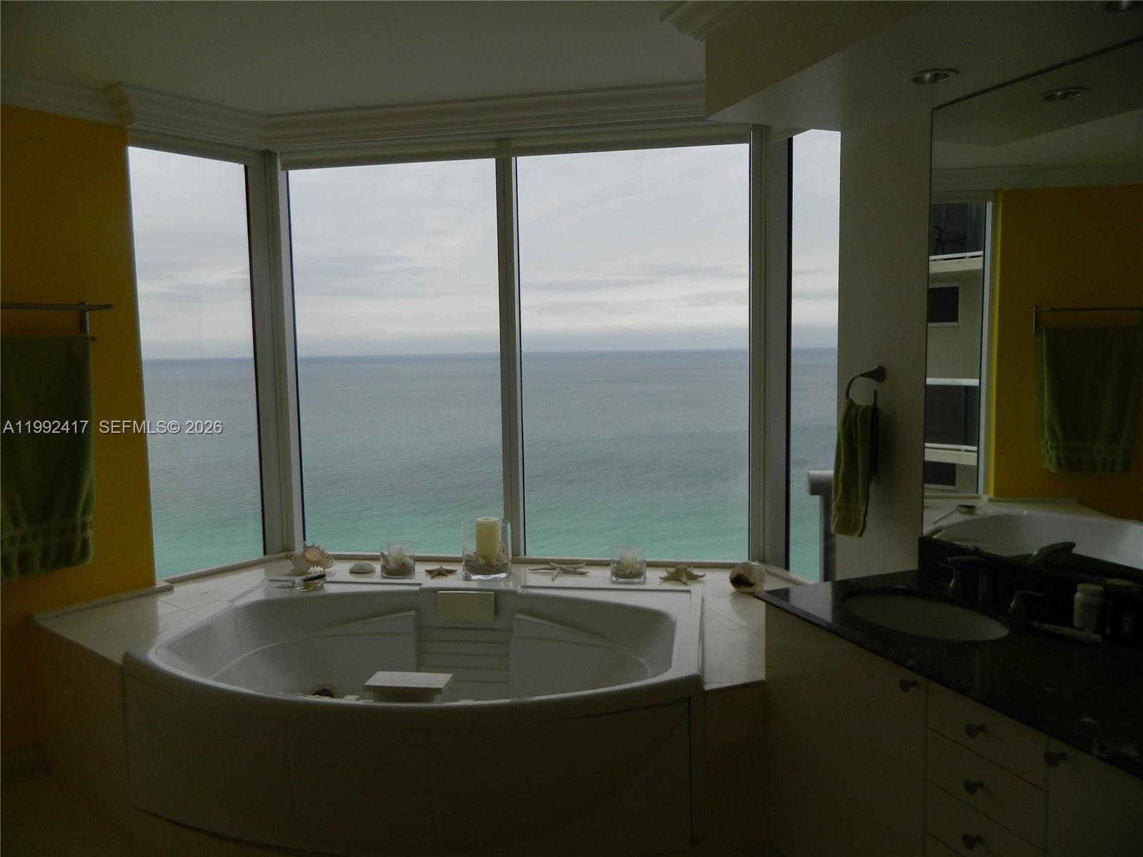 17555 Collins Avenue 2601 Property Photo 12