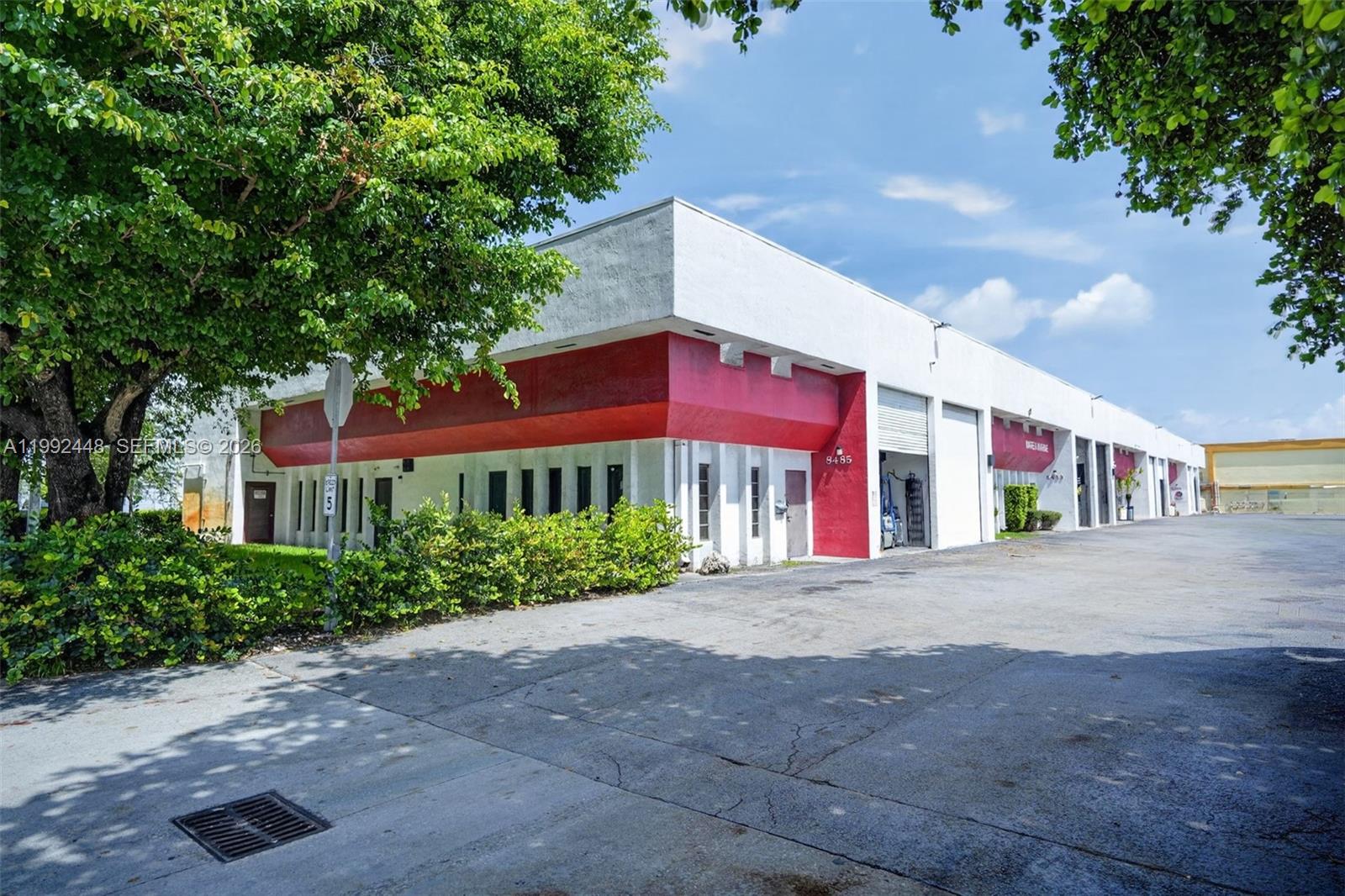 First Generation First Generation Restaurant For Lease In Doral Property Photo 2