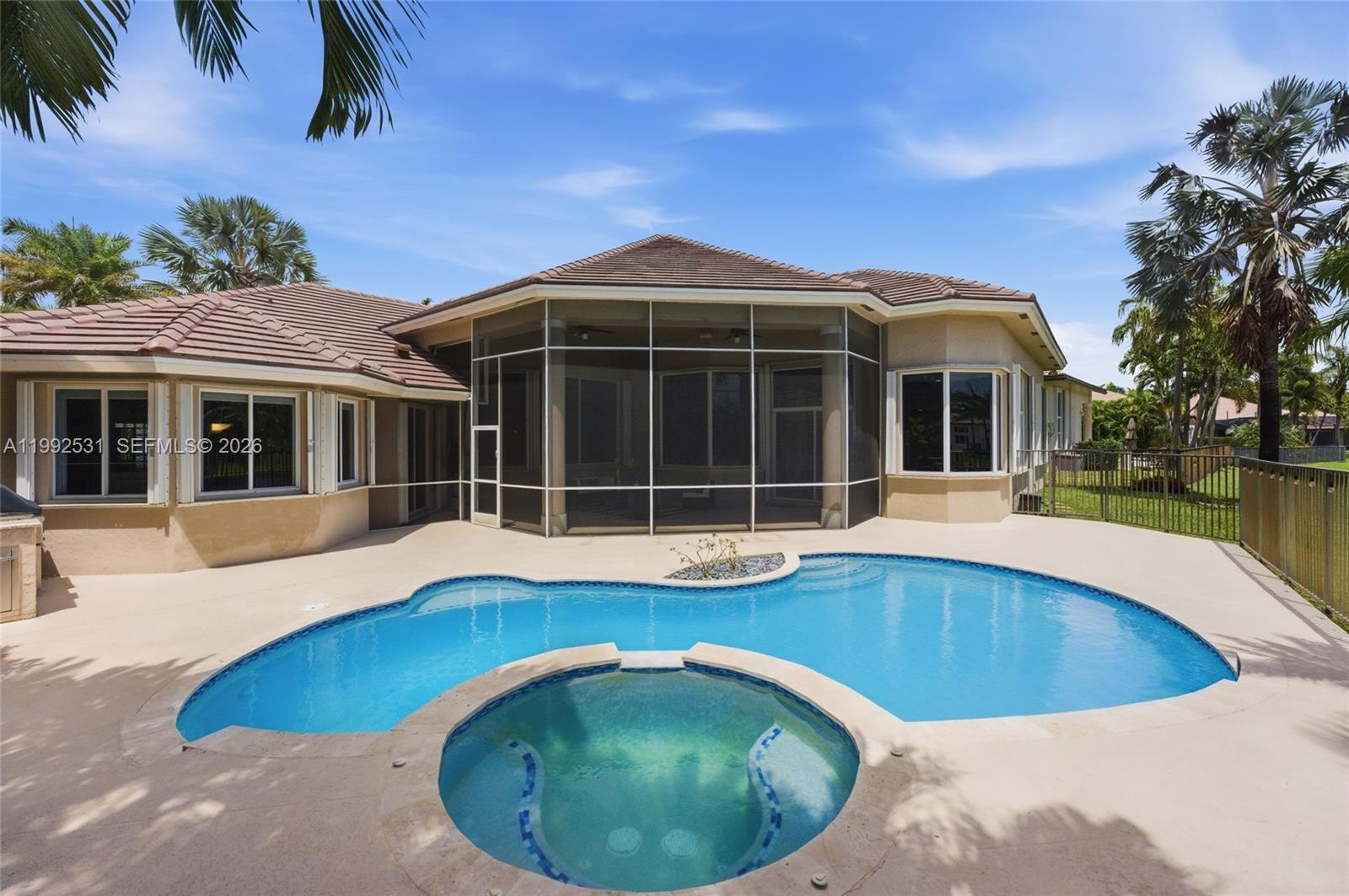 2488 Provence Circle Property Photo 4