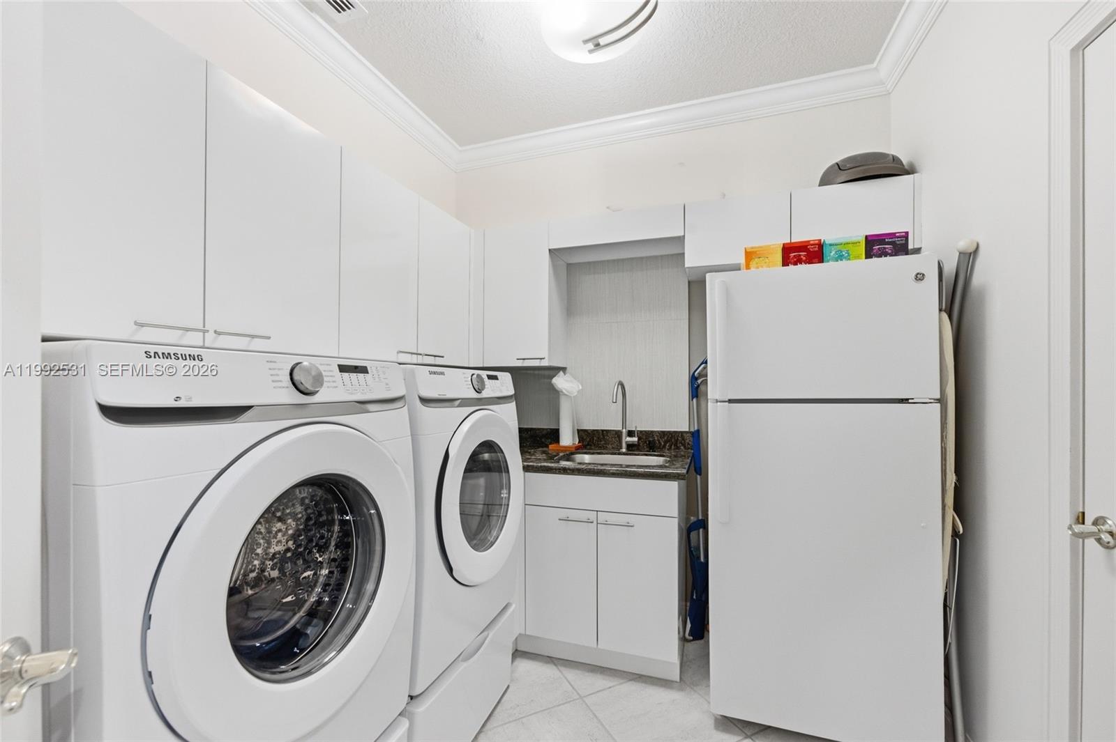 2488 Provence Circle Property Photo 37