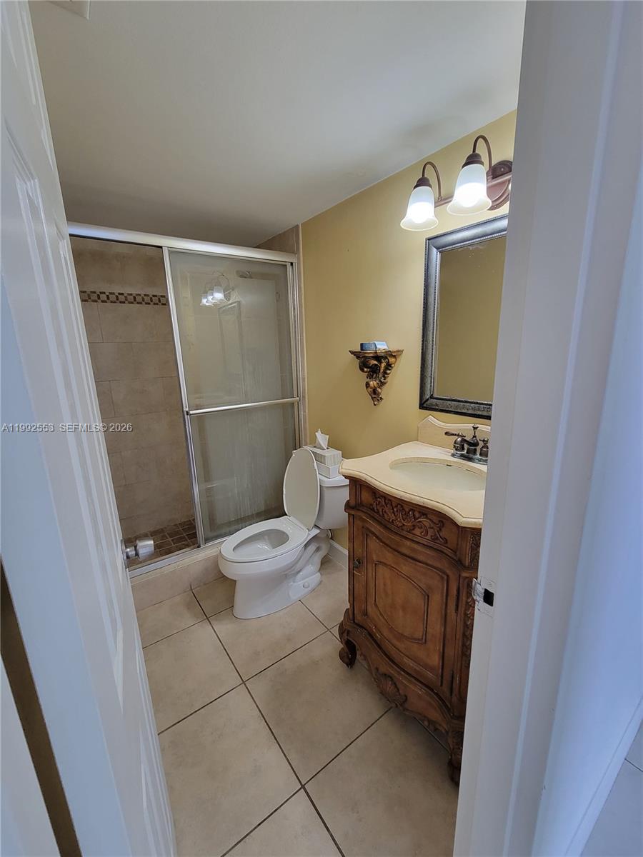 2020 Ne 135th Street 904 Property Photo 4