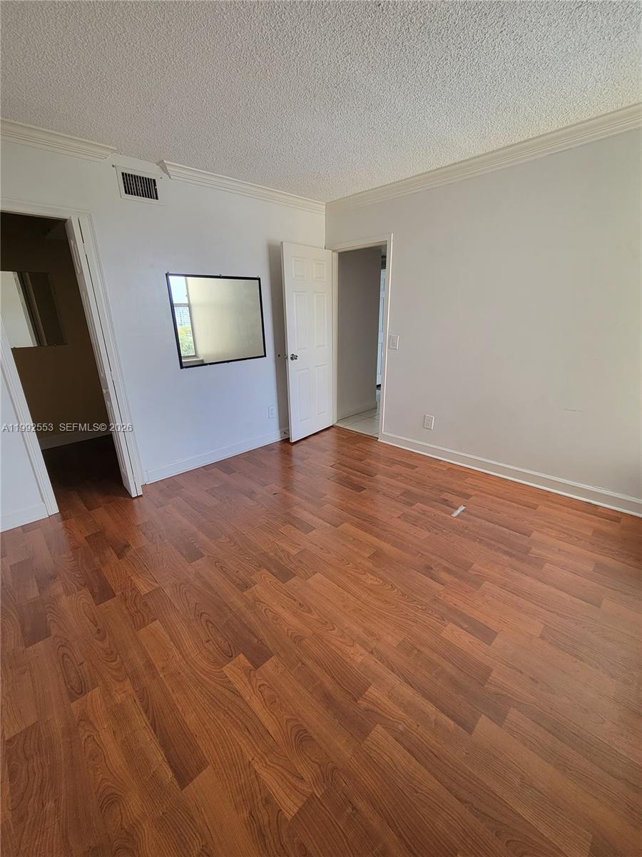 2020 Ne 135th Street 904 Property Photo 7