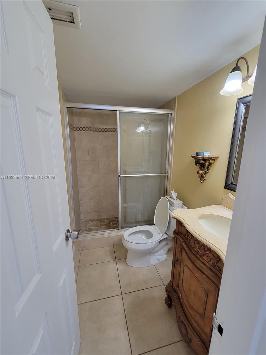 2020 Ne 135th Street 904 Property Photo 14