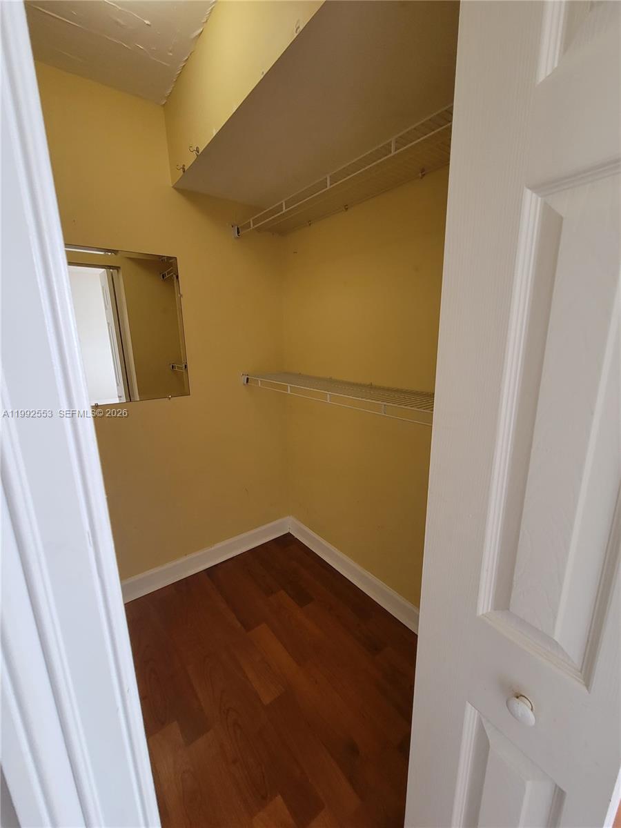 2020 Ne 135th Street 904 Property Photo 16