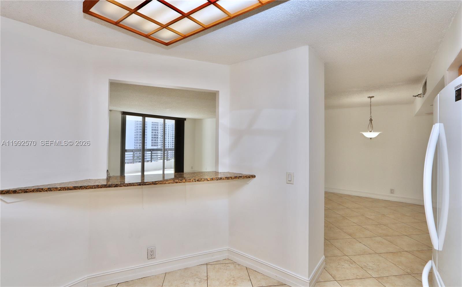 3500 Mystic Pointe Drive 1207 Property Photo 9