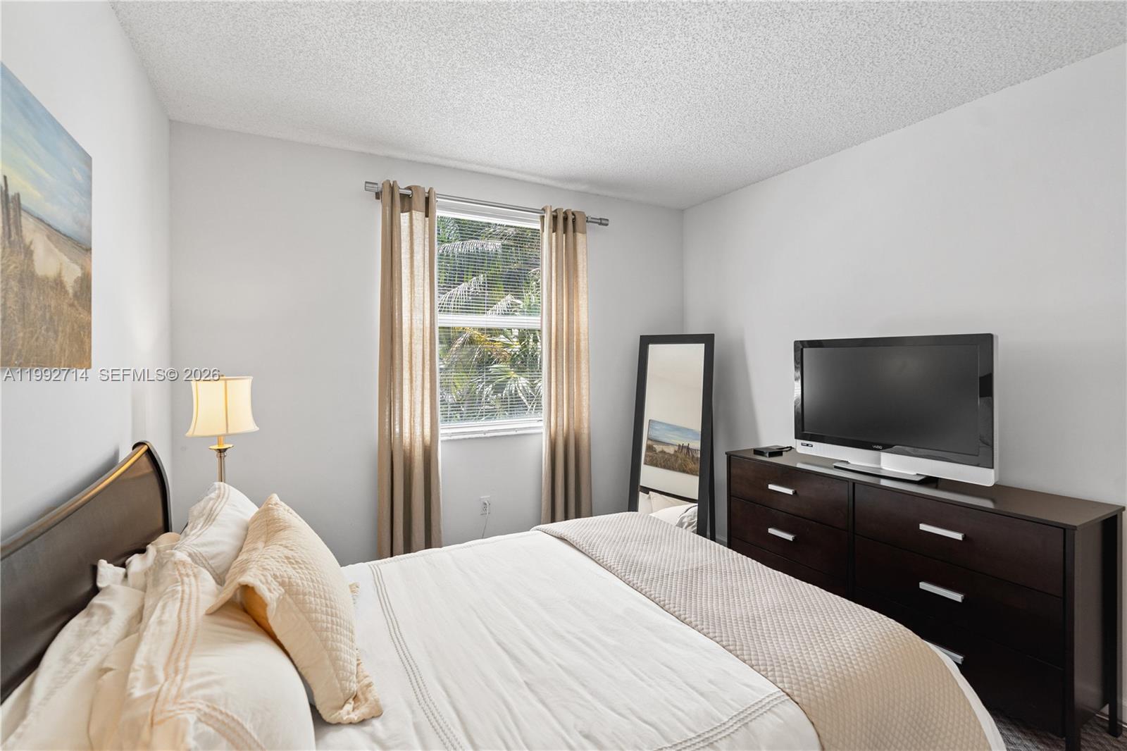 17100 N Bay Road 1301 Property Photo 15