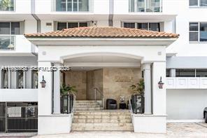 9195 Collins Avenue 614 Property Photo 1