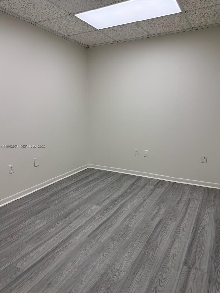 A11992954 Property Photo 13