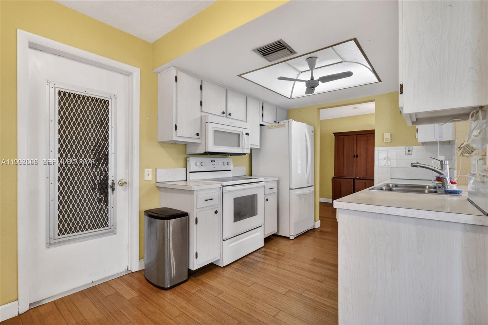 1104 Ocean Avenue Property Photo 21