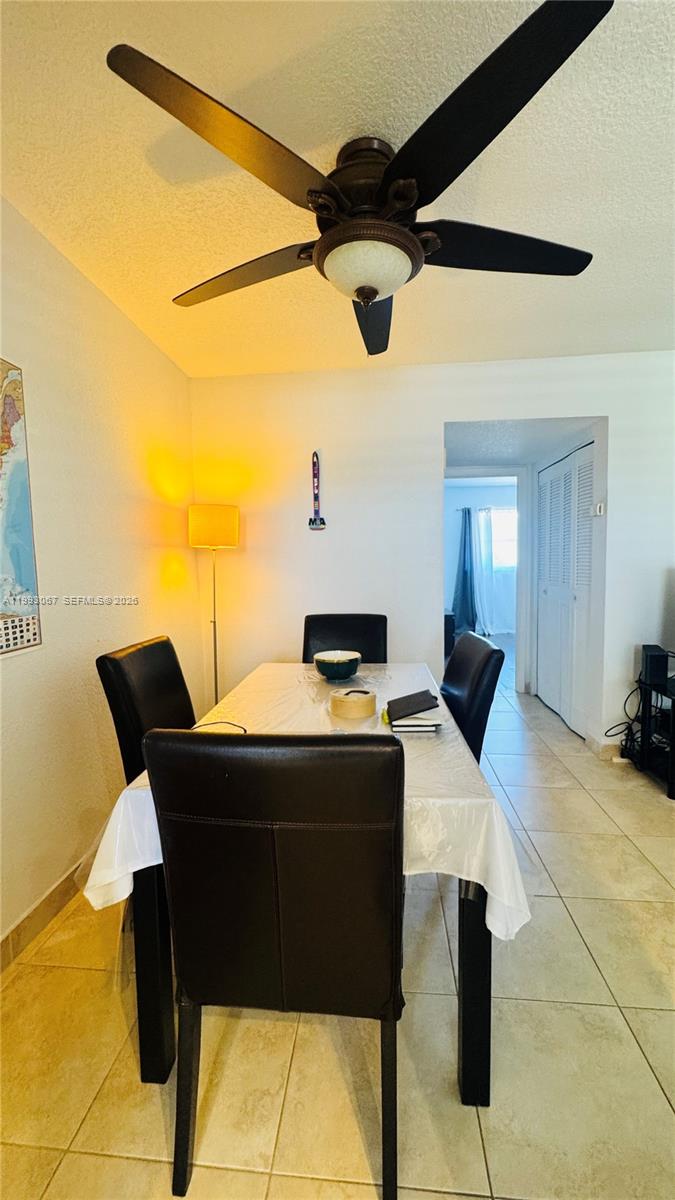 1425 Arthur 514b Property Photo 12