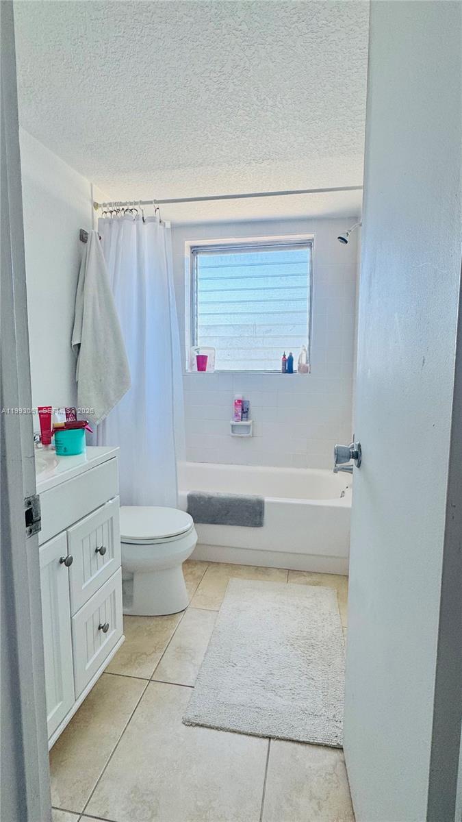 1425 Arthur 514b Property Photo 21