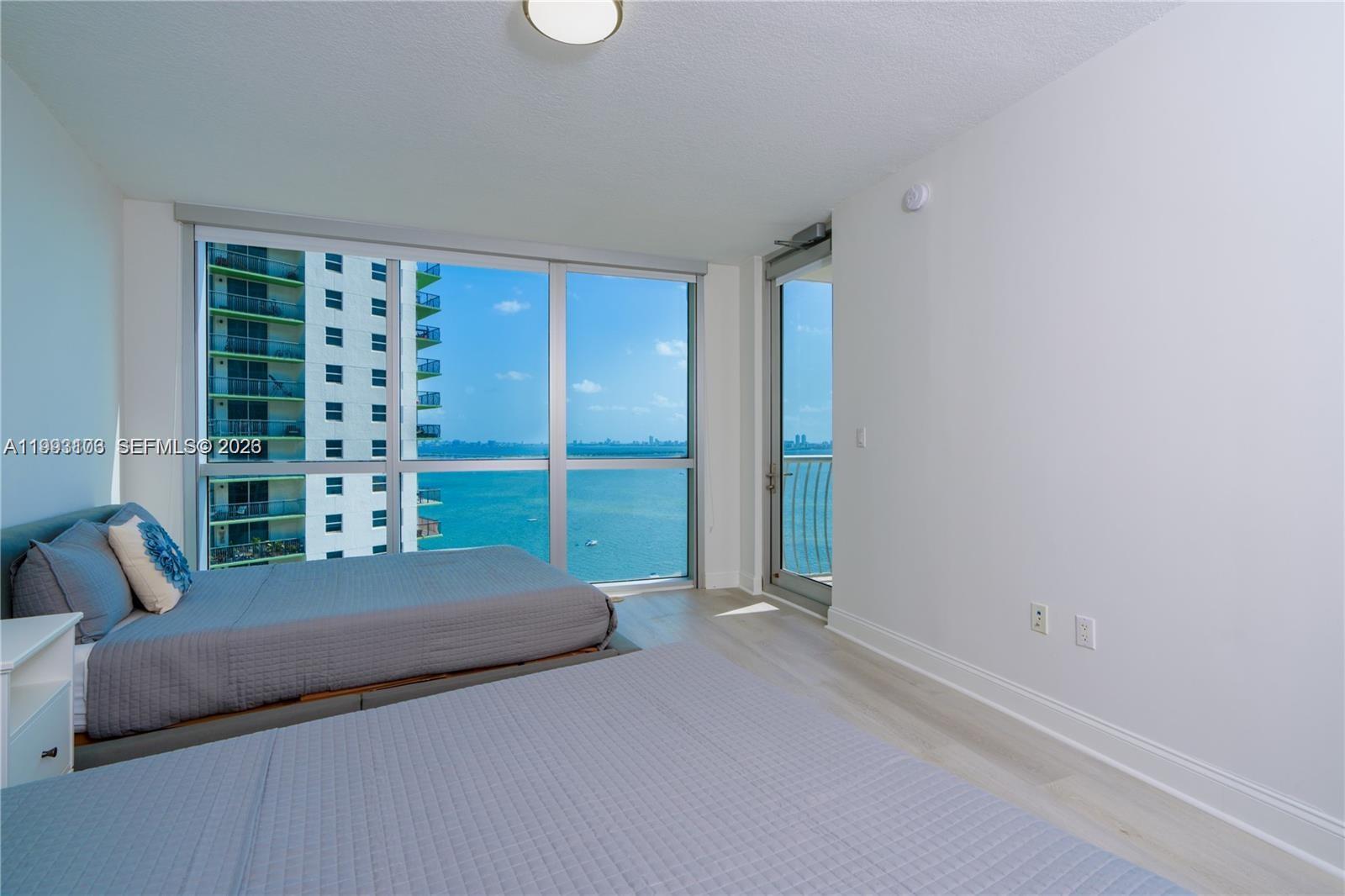 1750 N Bayshore Drive 2401 Property Photo 17