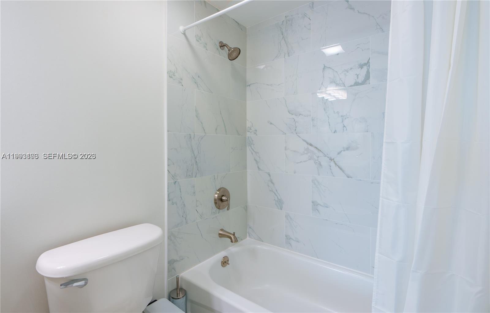 1750 N Bayshore Drive 2401 Property Photo 24