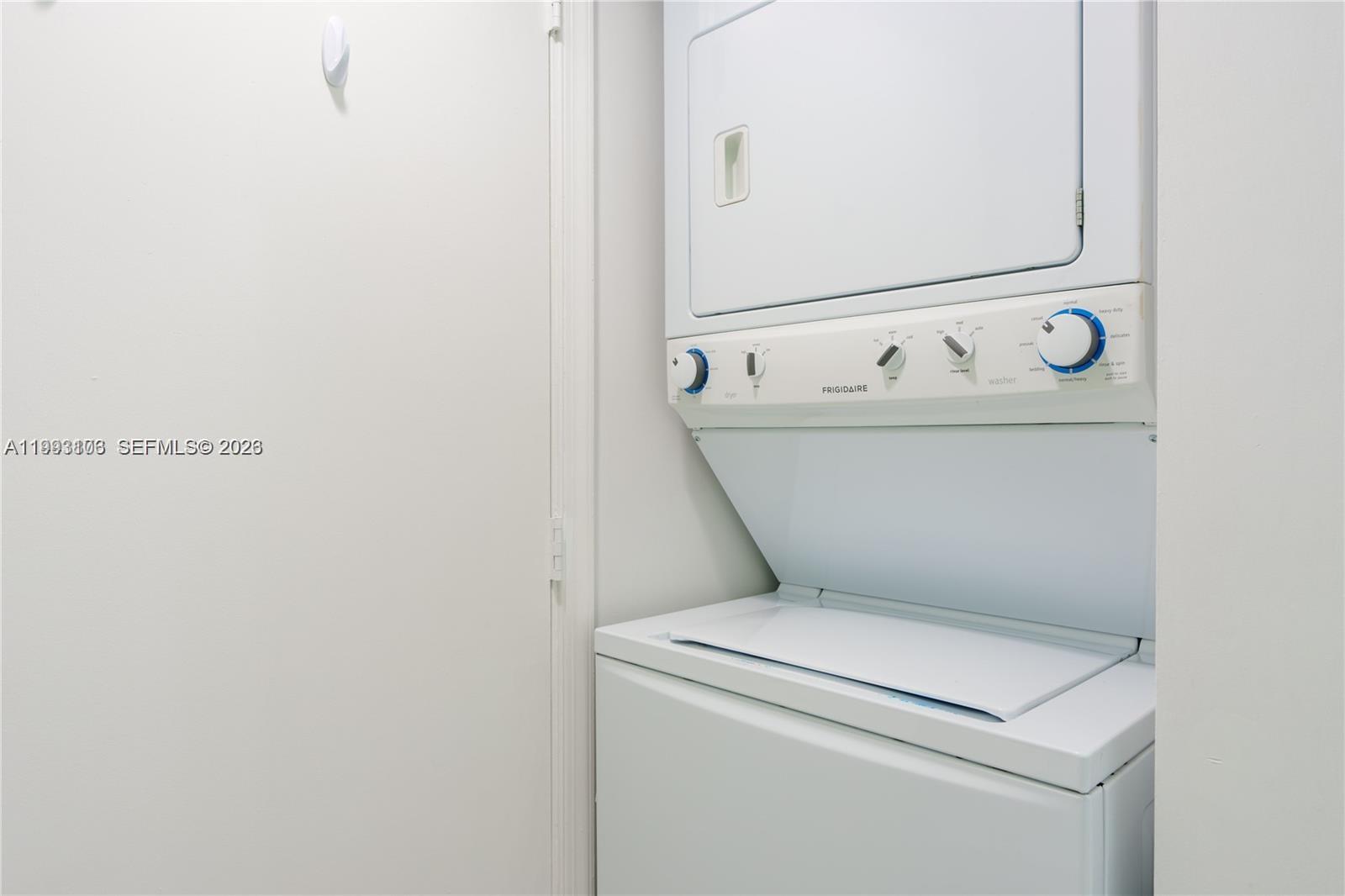 1750 N Bayshore Drive 2401 Property Photo 25