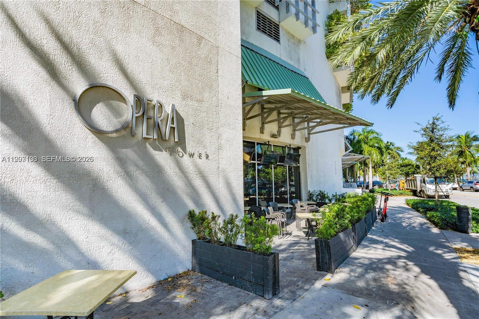 1750 N Bayshore Drive 2401 Property Photo 29