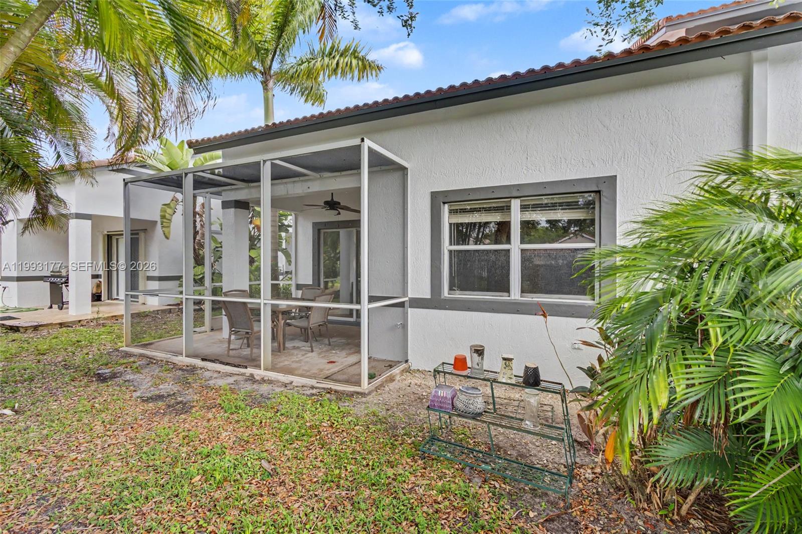 A11993177 Property Photo 6