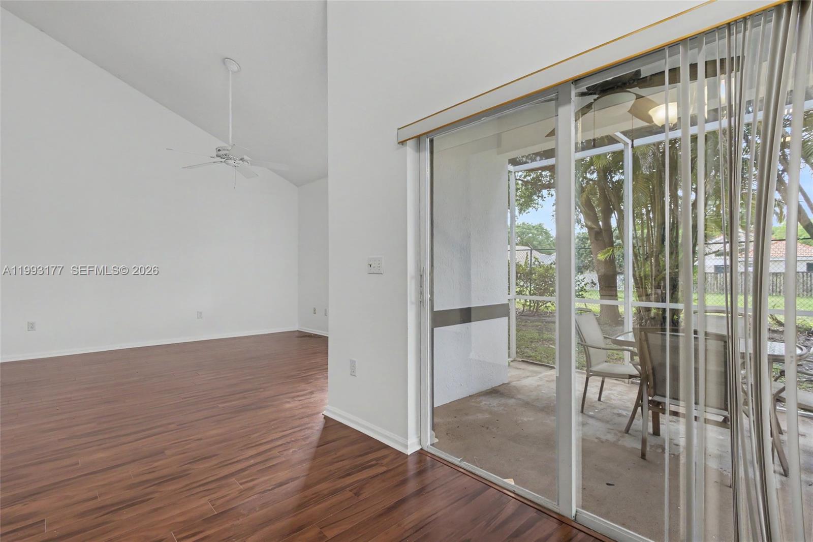 A11993177 Property Photo 20