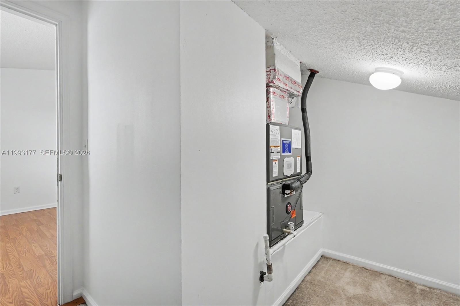 A11993177 Property Photo 41