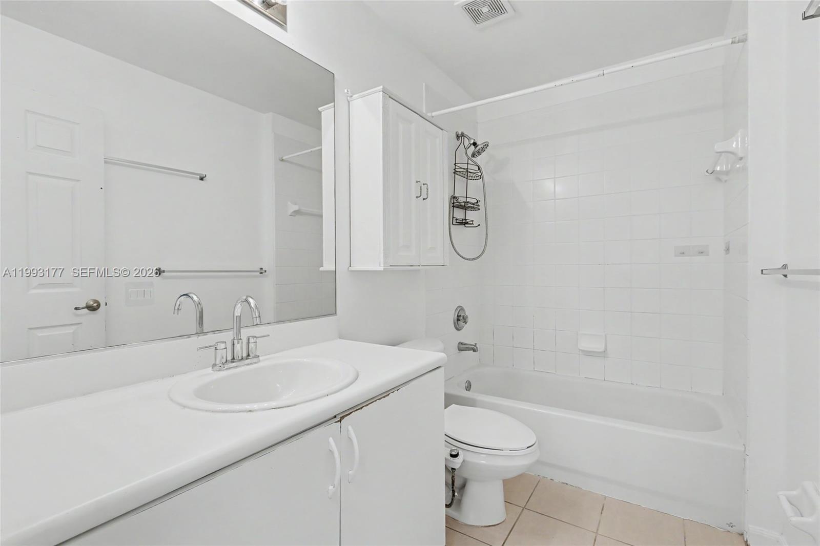 A11993177 Property Photo 42