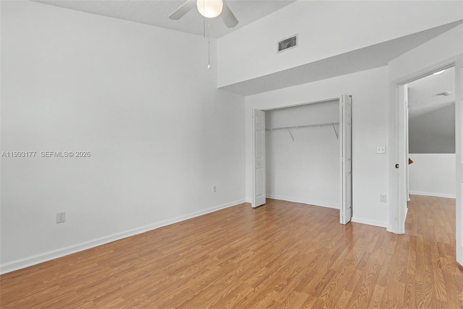 A11993177 Property Photo 50