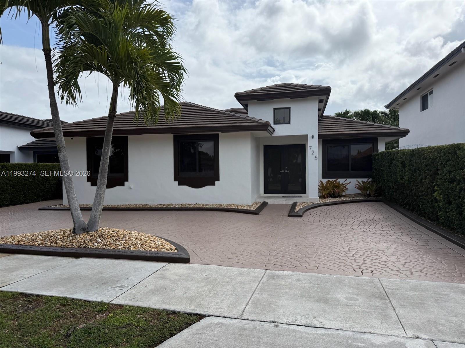 725 NW 135th Court