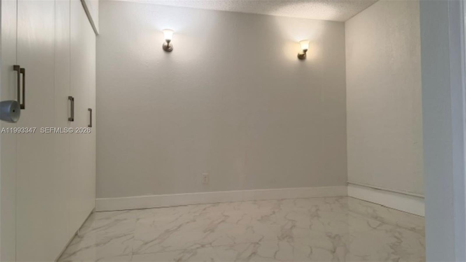 19380 Collins Avenue 507 Property Photo 27