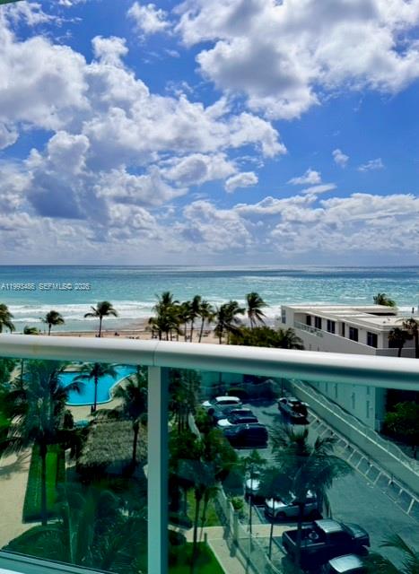 3901 S Ocean Drive 7m Property Photo 2