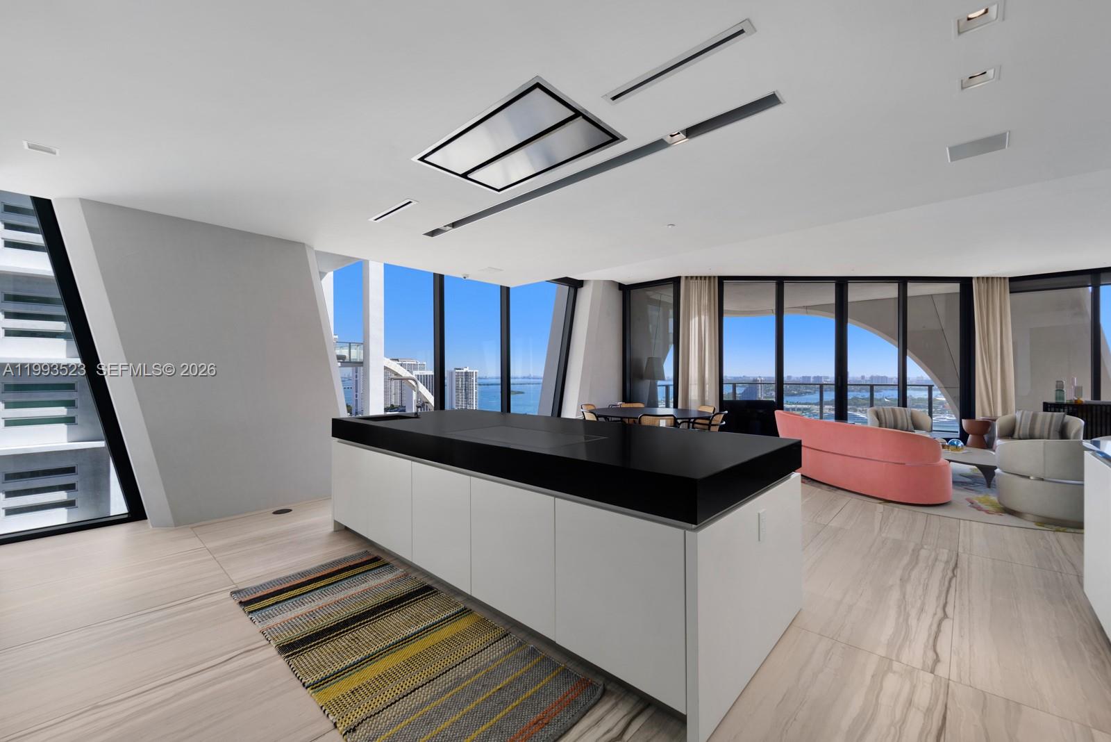 1000 Biscayne Boulevard 2702 Property Photo 21