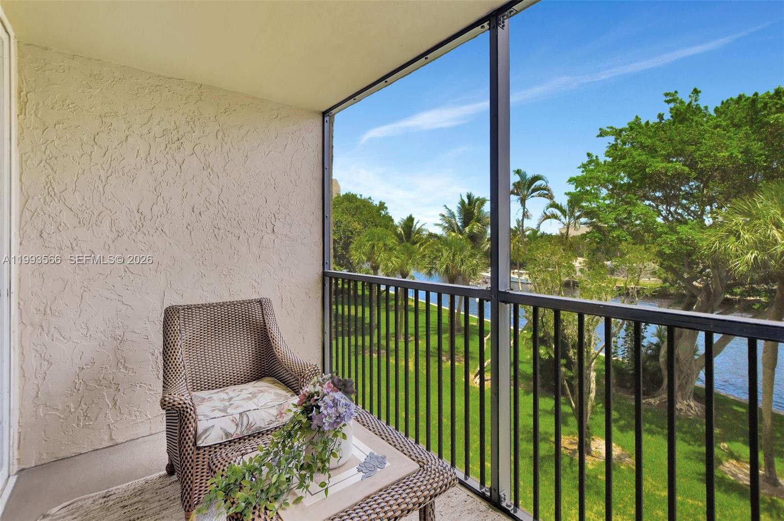 14 Royal Palm Way 303 (available Jan 1) Property Photo 18