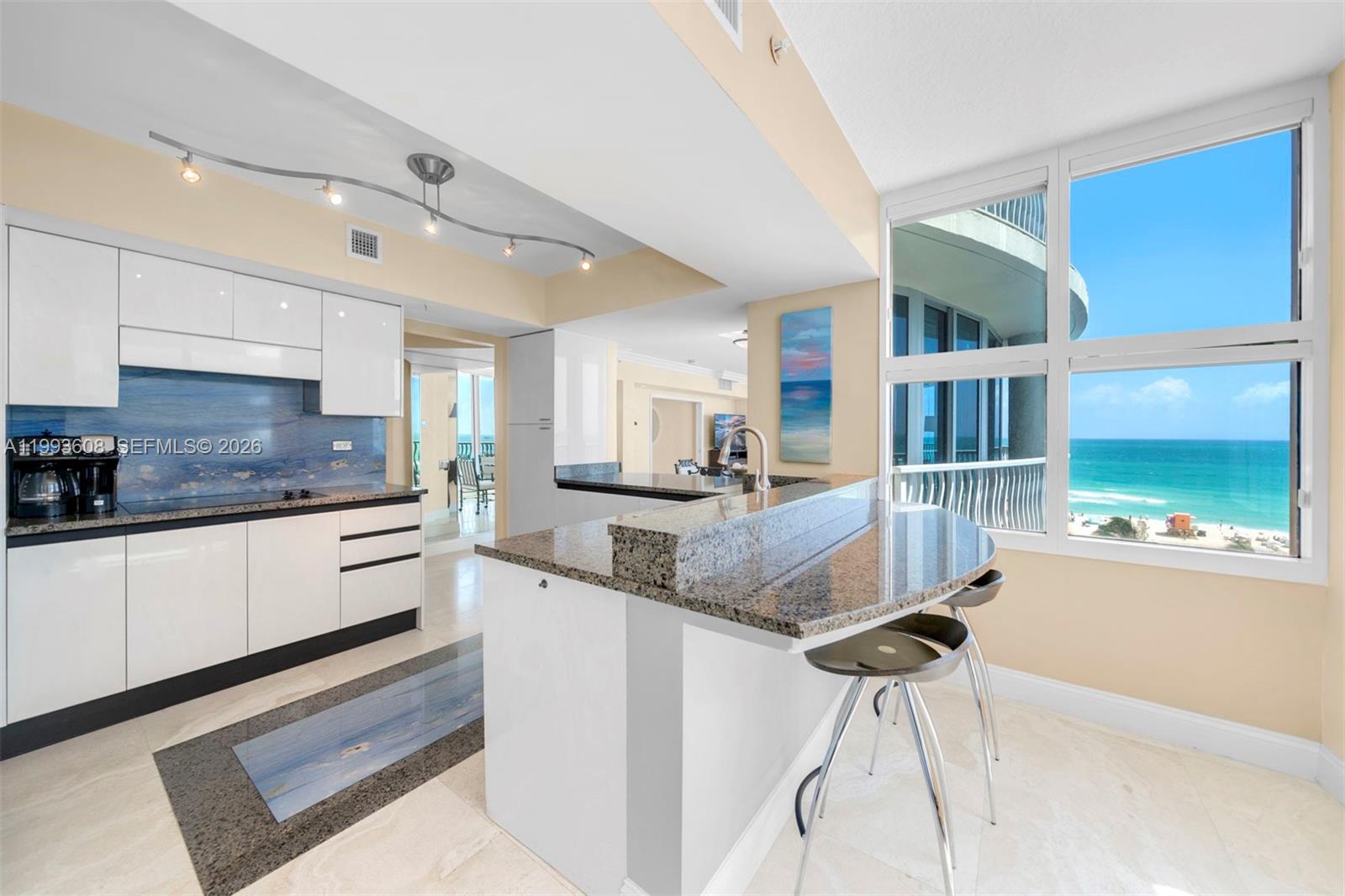 1500 Ocean Drive 702 Property Photo 4