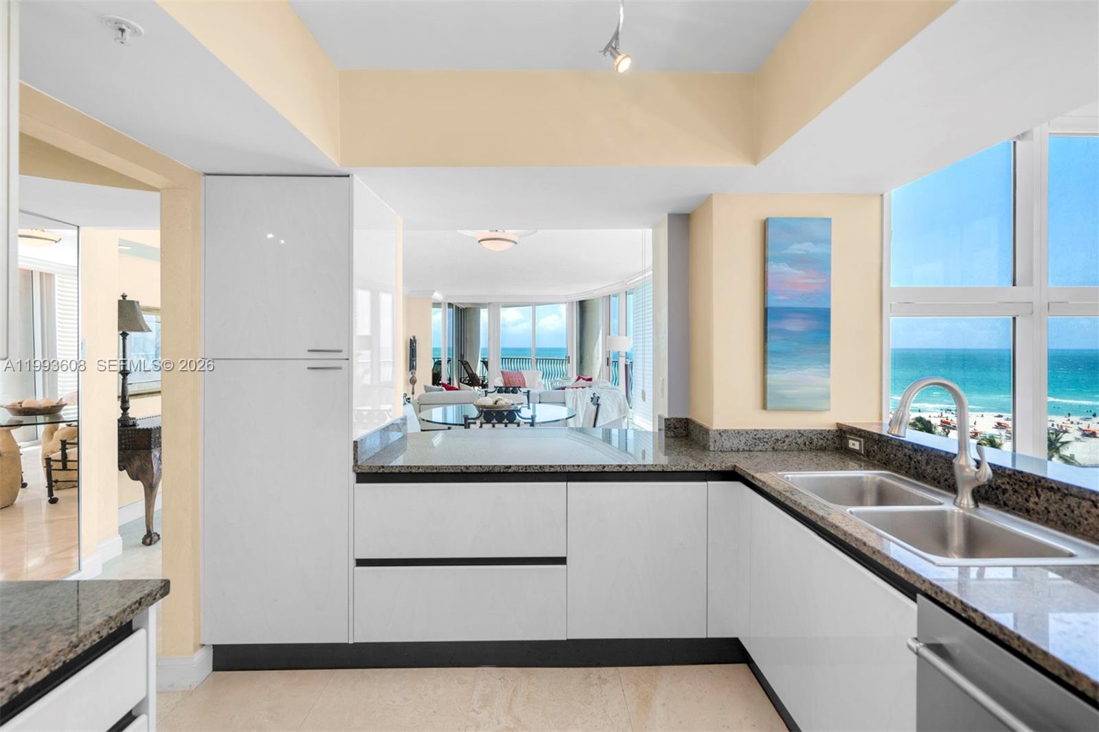 1500 Ocean Drive 702 Property Photo 6