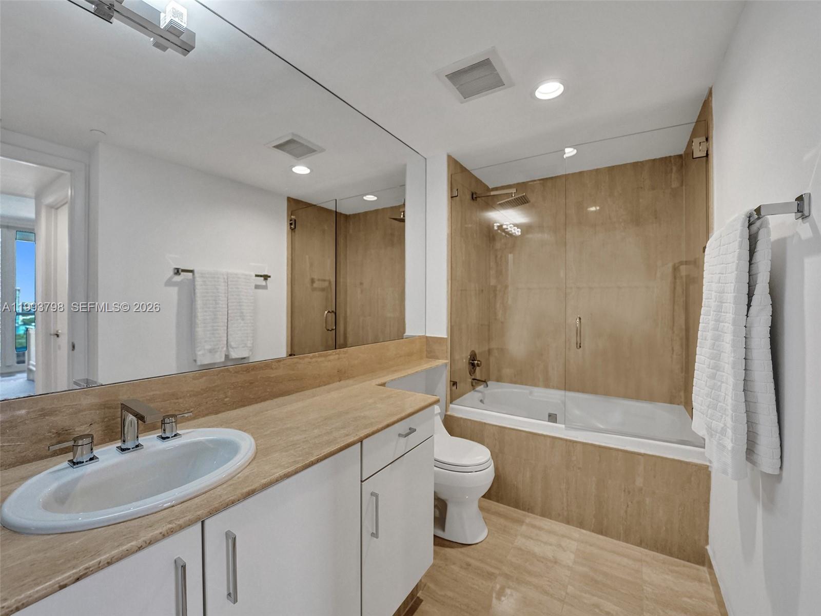 7000 Island Boulevard 1207 Property Photo 41
