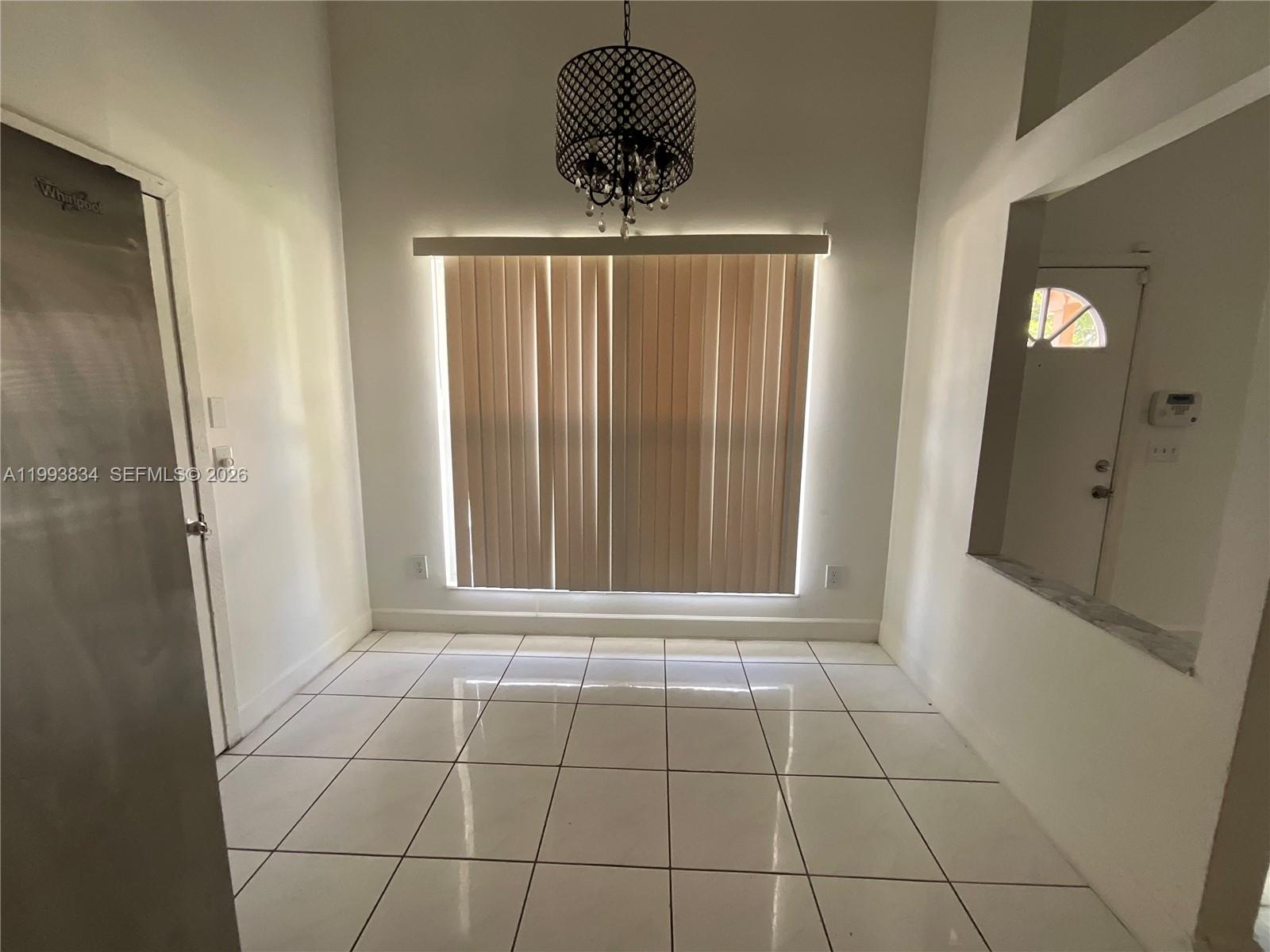 A11993834 Property Photo 3