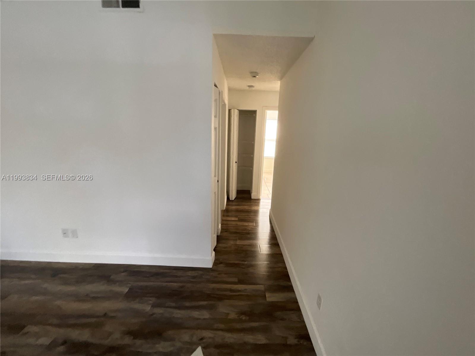 A11993834 Property Photo 13
