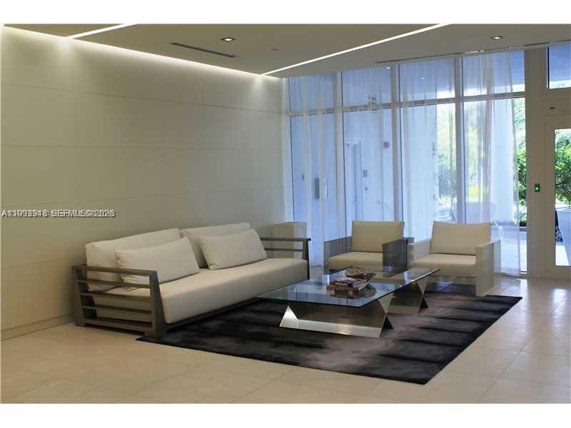 4250 Biscayne Boulevard 815 Property Photo 4