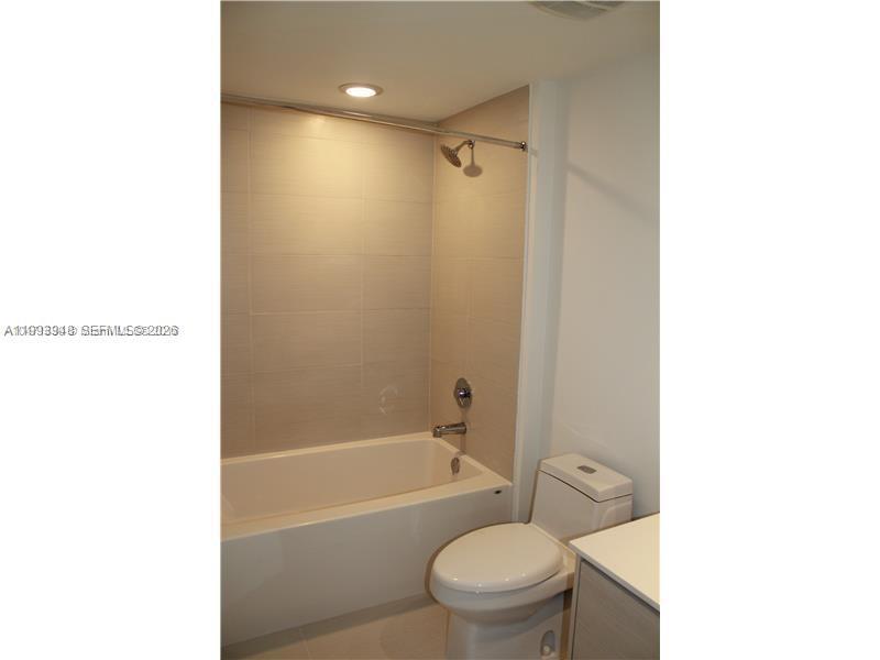 4250 Biscayne Boulevard 815 Property Photo 16